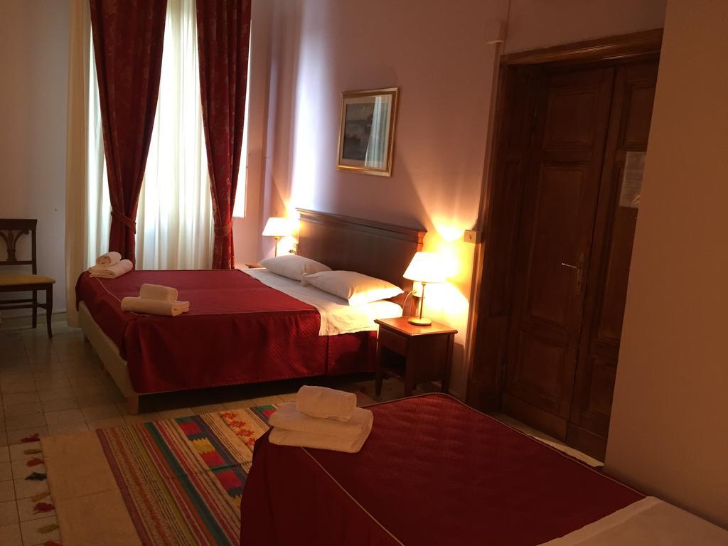 Astrid Hotel Florencie Pokoj fotografie